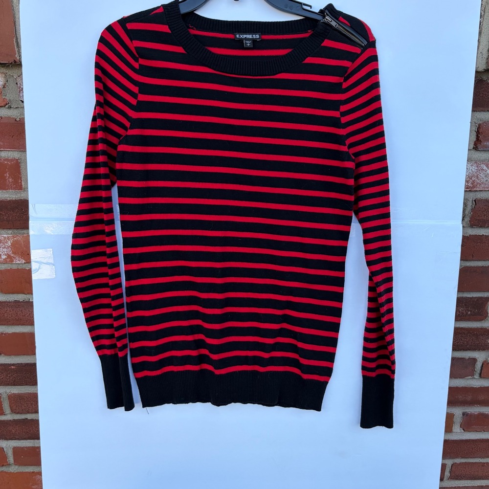 Express‎ Womens Red Black Striped Shoulder Zip Crew Neck Sweater Small